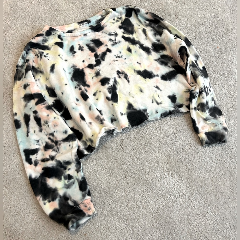 Crewneck sweater